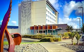 JetPark Auckland Airport Hotel